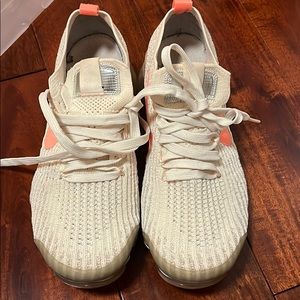 Nike flyknit vapormax womens